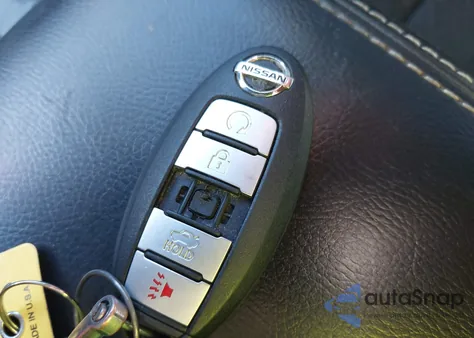 2017 Nissan Maxima 3.5 Platinum z USA, uszkodzony, nr VIN 1N4AA6AP0HC375046